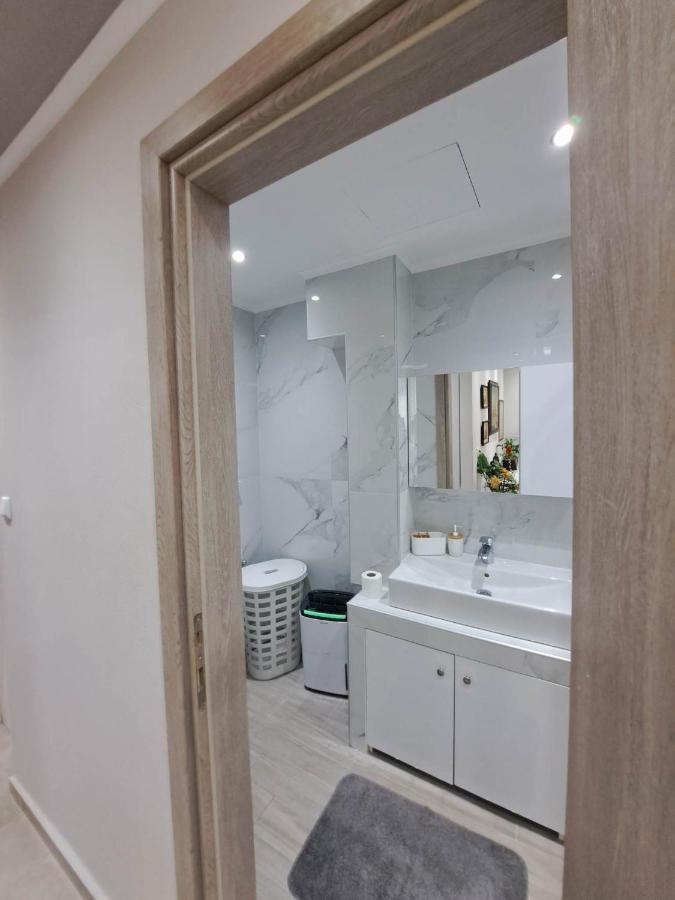 Elegance Apartment