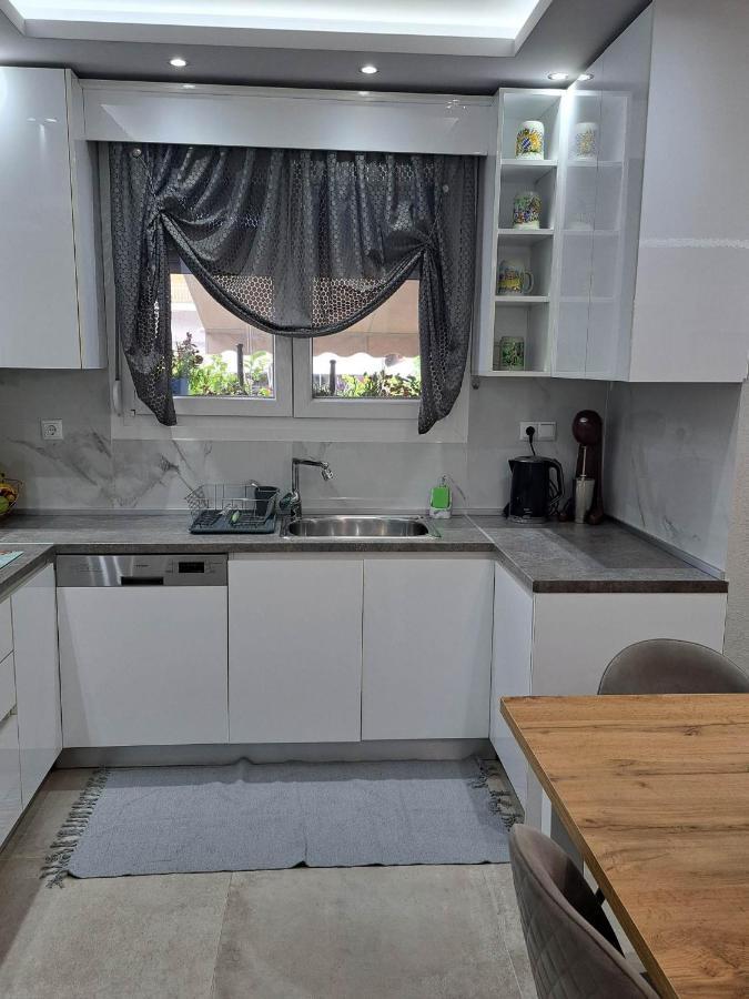 Apartamento Elegance PalaiónTsiflíkion